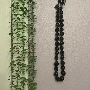 Kukui nut lei
Made in Hawaii